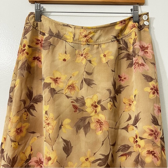 Vintage August Silk 10 Beige Floral A-Line Lined Boho Cottagecore Midi Skirt - Picture 2 of 9